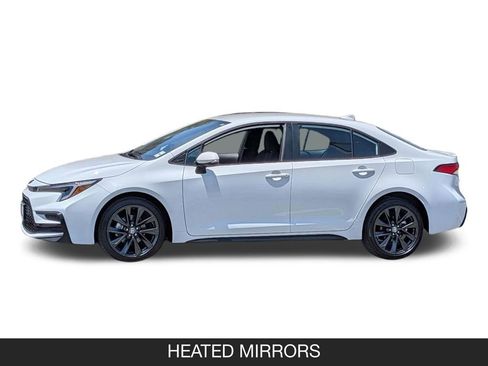 Used 2025 Toyota Corolla SE FWD image 5
