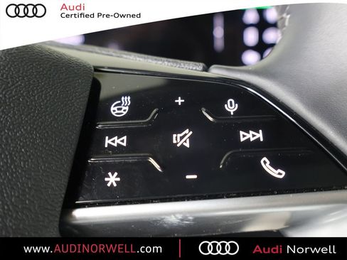 Certified 2025 Audi Q5 Premium w/ Premium Plus AWD/4WD image 30
