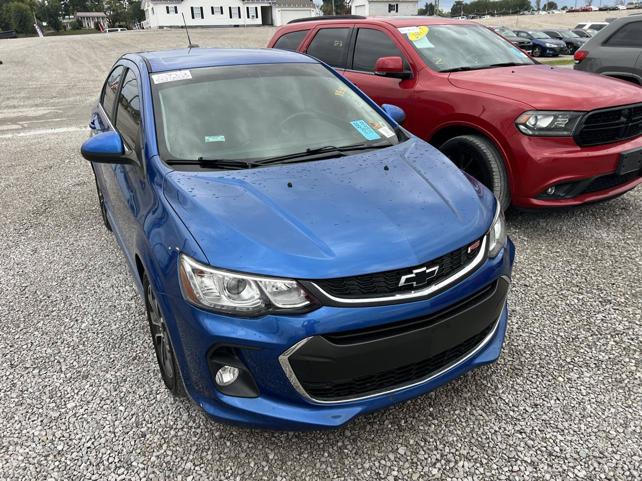 Used 2019 Chevrolet Sonic LT w/ Convenience Package FWD image 1
