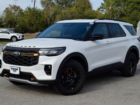 New 2026 Ford Explorer Tremor w/ Tremor Ultimate Package image 1