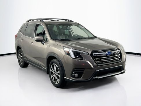 Used 2023 Subaru Forester Limited w/ Popular Package #3 image 3