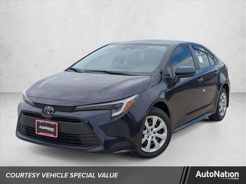 Used 2026 Toyota Corolla LE FWD image 1