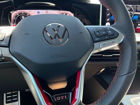 New 2026 Volkswagen GTI SE FWD image 20