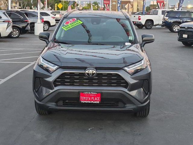 Used 2025 Toyota RAV4 LE AWD/4WD image 2