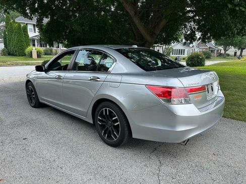 Used 2012 Honda Accord EX-L image 5