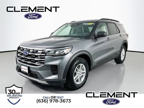 New 2026 Ford Explorer Active AWD/4WD image 1