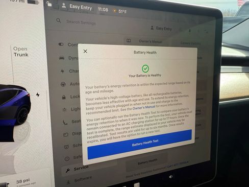 Used 2023 Tesla Model Y Performance image 15