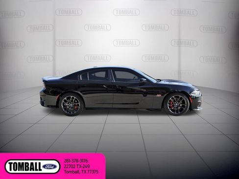 Used 2020 Dodge Charger Scat Pack w/ Plus Group RWD image 9
