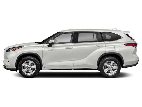 Used 2020 Toyota Highlander XLE AWD/4WD image 3