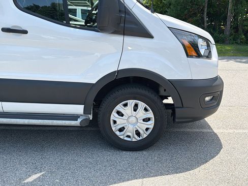 Used 2025 Ford Transit 250 Low Roof w/ Exterior Upgrade Package RWD image 44