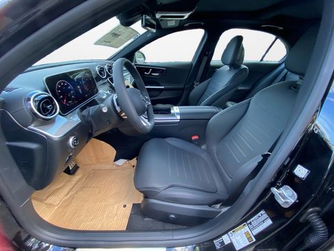 New 2026 Mercedes-Benz C 300 4MATIC Sedan image 9