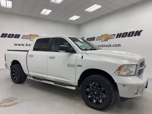 Used 2018 RAM 1500 Big Horn image 3