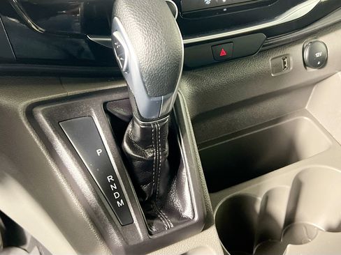 Used 2023 Ford Transit 350 XLT image 24