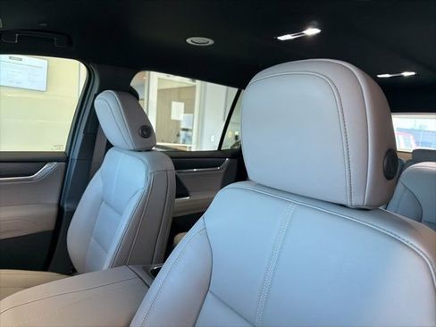 New 2026 GMC Acadia Elevation w/ Elevation Premium Package image 15