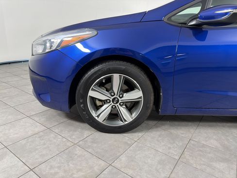 Used 2018 Kia Forte S w/ S Technology Plus Package FWD image 9