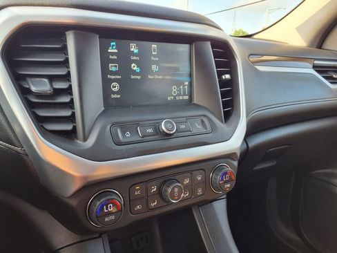 Used 2018 GMC Acadia SLE FWD image 27