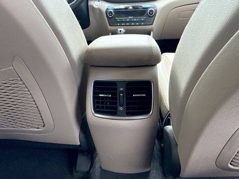 Used 2018 Hyundai Tucson SEL Plus FWD image 18