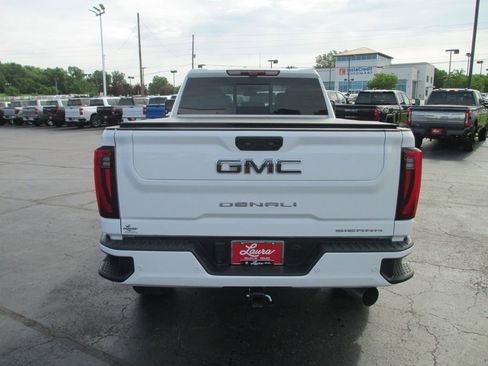 Used 2024 GMC Sierra 2500 Denali Ultimate w/ Max Trailering Package AWD/4WD image 7