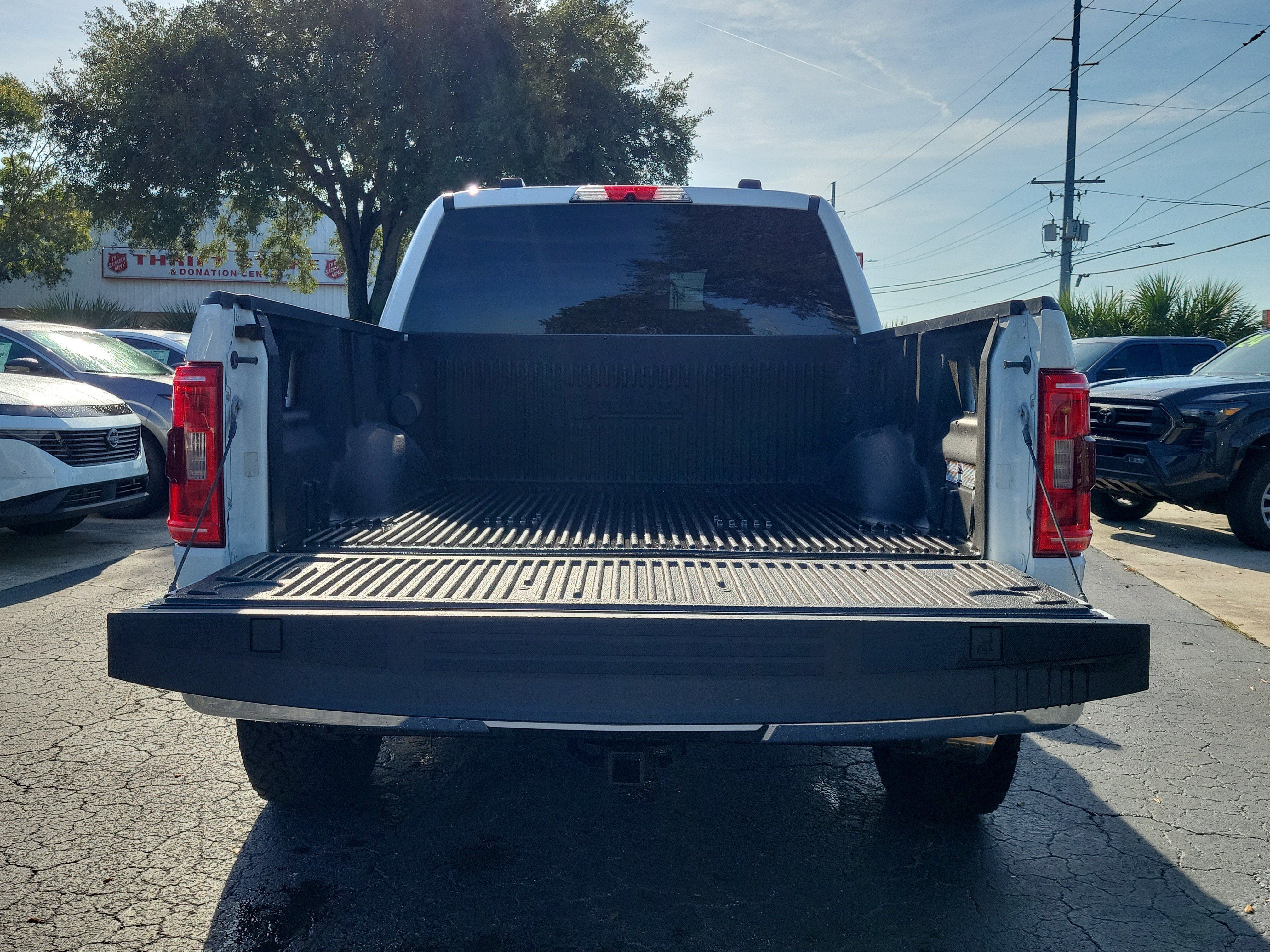 Used 2022 Ford F150 XLT w/ Equipment Group 302A High AWD/4WD image 8