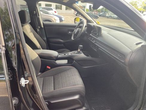 Used 2024 Honda HR-V Sport image 26