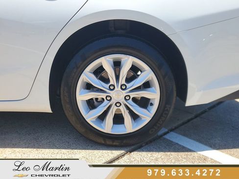 Used 2024 Chevrolet Malibu LT FWD image 7
