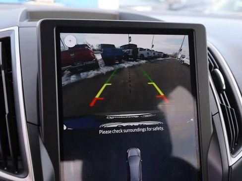 Certified 2024 Ford Edge SEL image 16