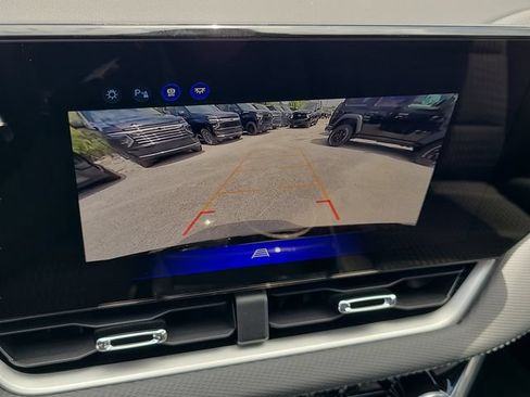 New 2027 Chevrolet Equinox LT FWD image 28
