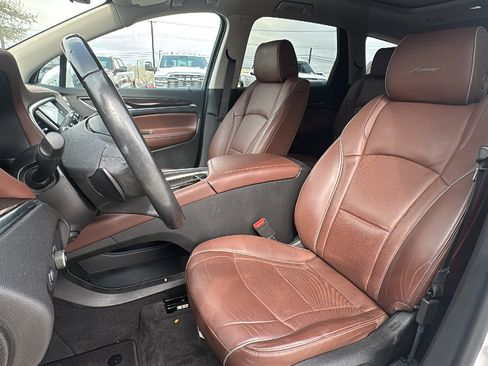 Used 2020 Buick Enclave Avenir w/ Avenir Technology Package image 14