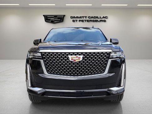 Certified 2023 Cadillac Escalade Premium Luxury image 8