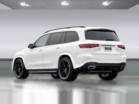 New 2026 Mercedes-Benz GLS 580 4MATIC image 3