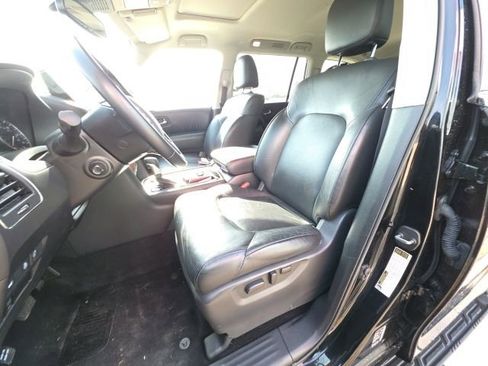 Used 2024 Nissan Armada SL w/ Captain's Chairs Package AWD/4WD image 13