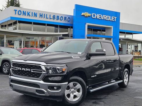 Used 2023 RAM 1500 Big Horn w/ Trailer Tow Group image 2