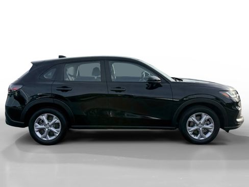 Certified 2025 Honda HR-V LX image 6