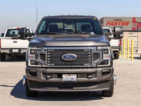 Certified 2022 Ford F350 Limited AWD/4WD image 2