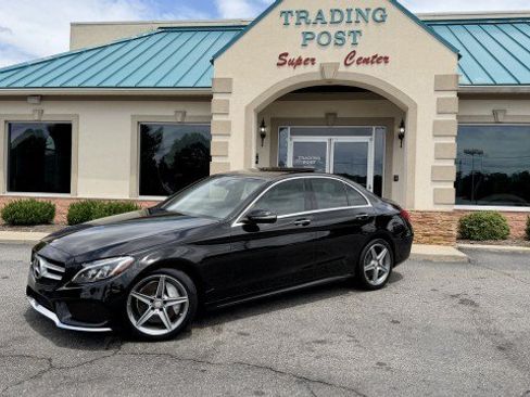 Used 2016 Mercedes-Benz C 300 4MATIC Sedan image 3