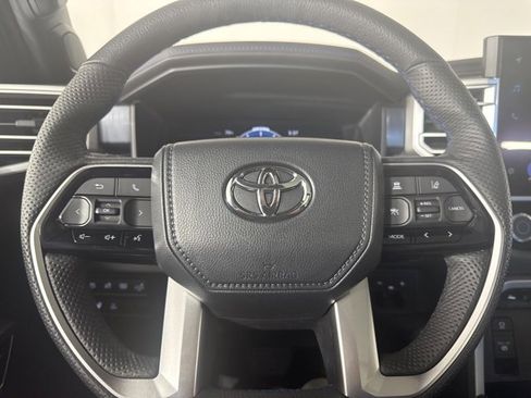 Used 2025 Toyota Tundra Platinum image 20