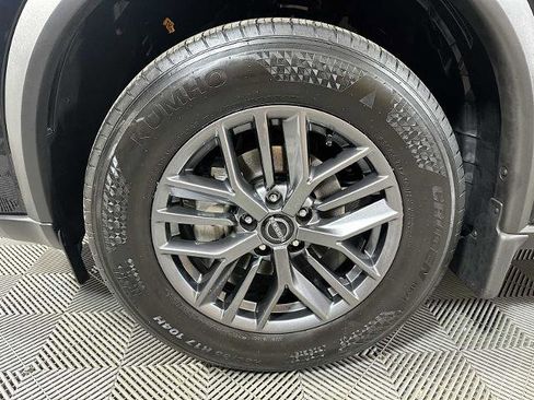 Certified 2025 Nissan Rogue S image 28