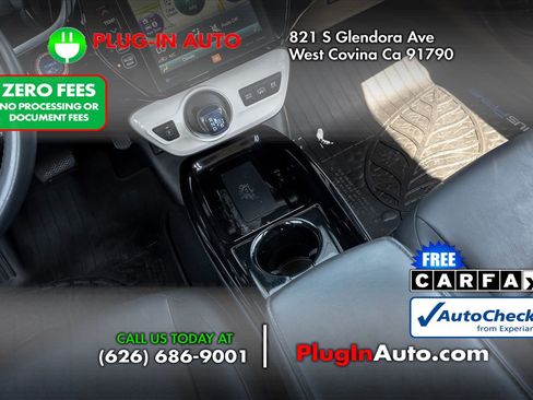 Used 2017 Toyota Prius Prime Advanced FWD image 14
