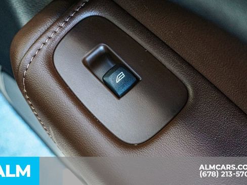 Used 2024 Volvo XC60 T8 Plus w/ Climate Package image 61