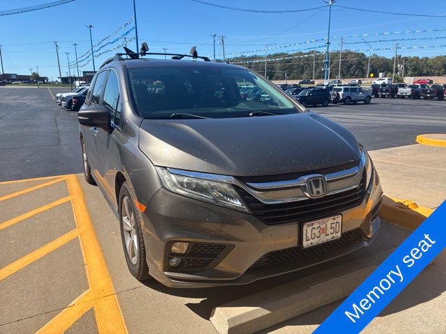 Used 2018 Honda Odyssey EX-L image 2
