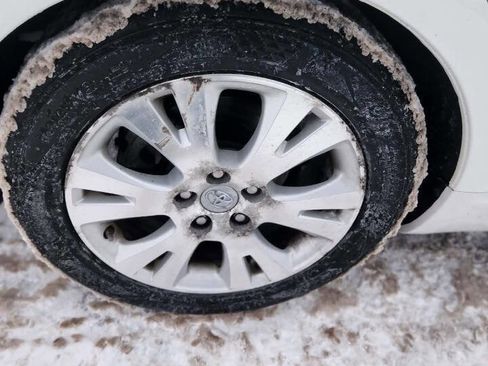 Used 2008 Toyota Avalon XLS image 30