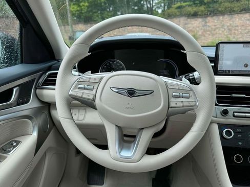 New 2026 Genesis G70 2.5T Prestige image 33