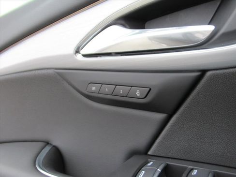 New 2026 Buick Envision Avenir image 30