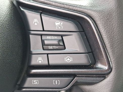 Used 2025 Subaru Crosstrek 2.5i Sport AWD/4WD image 23