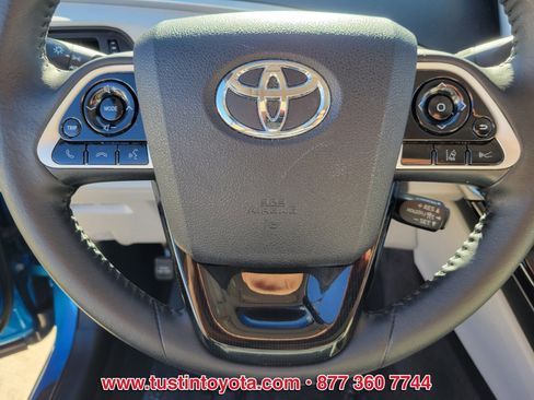 Certified 2019 Toyota Mirai image 17