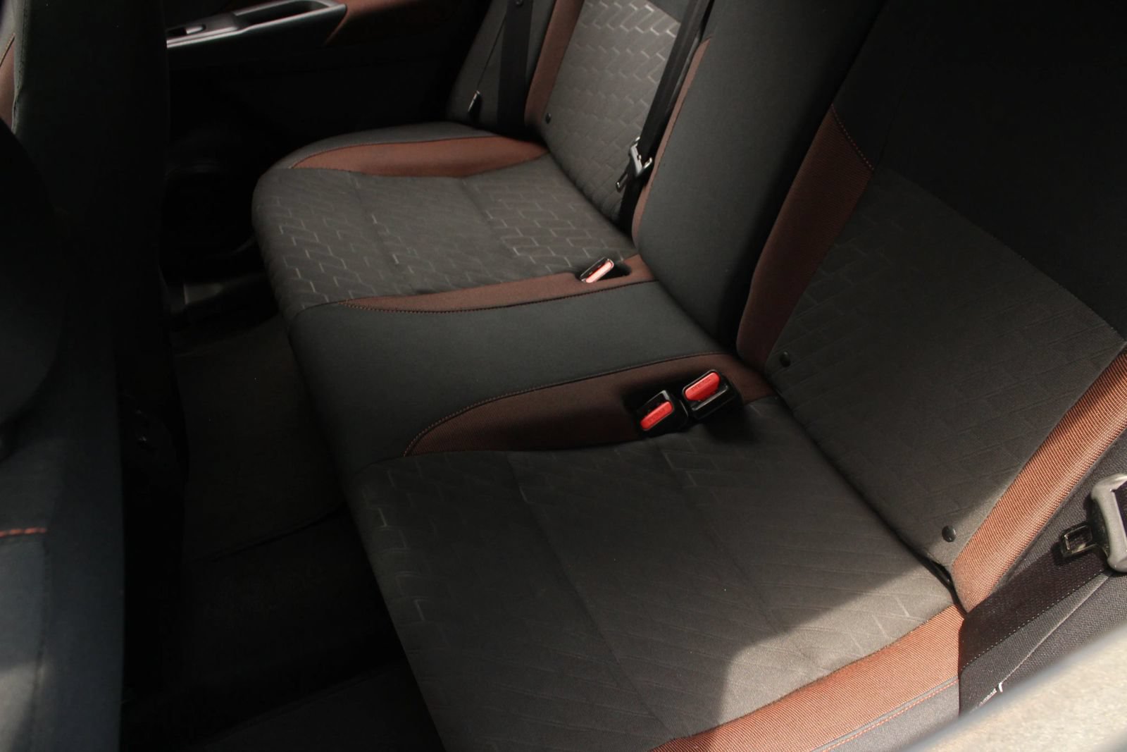 Used 2024 Nissan Kicks SR FWD image 19