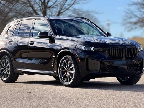 New 2026 BMW X5 xDrive40i w/ M Sport Package image 10