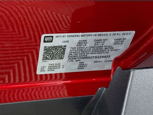 New 2026 Chevrolet Equinox EV LT image 25