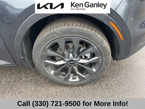 Certified 2023 Kia Sorento SX Prestige AWD/4WD image 22