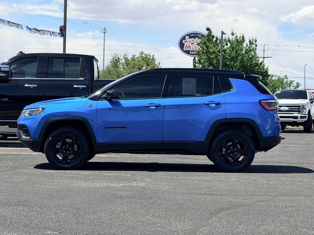 Used 2023 Jeep Compass Trailhawk AWD/4WD image 32
